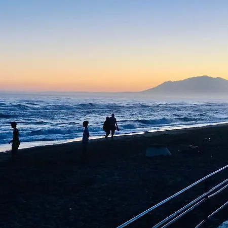 Апартаменты Stunning Metres From The - Rdr222 *